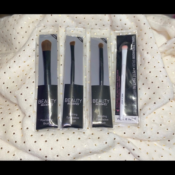 Other - Makeup brushes